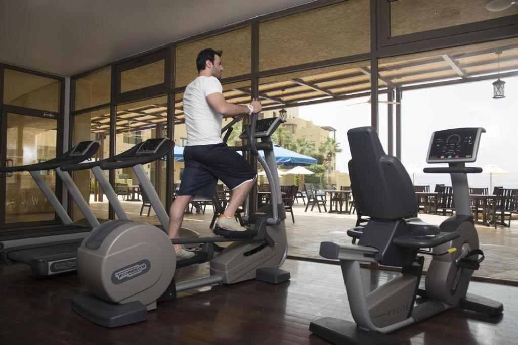 Spacious Apartments With Sea View At Samarah Resort Sweimeh Zewnętrze zdjęcie