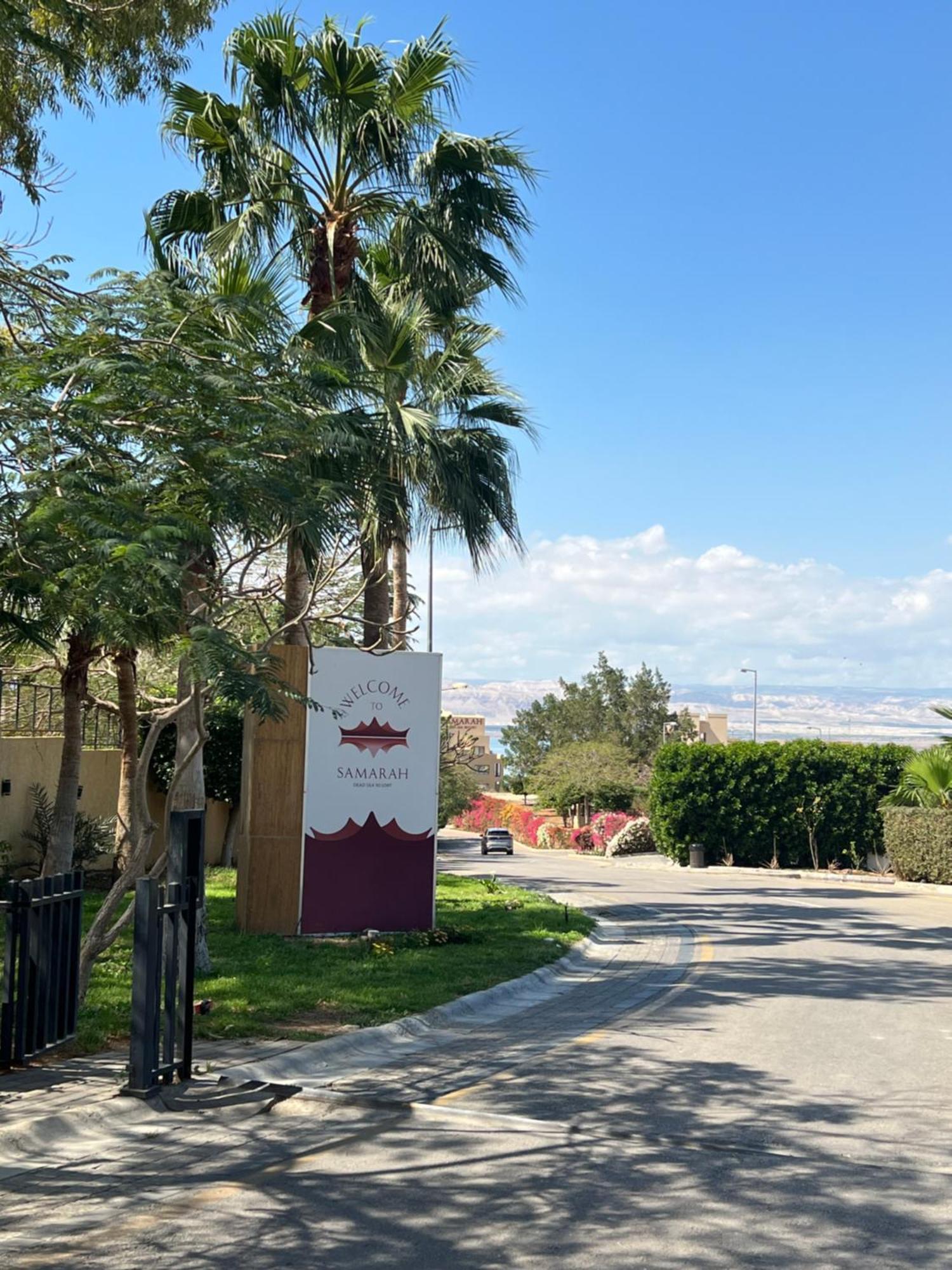 Spacious Apartments With Sea View At Samarah Resort Sweimeh Zewnętrze zdjęcie